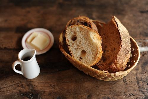 Öykü Çevirisine Bir Örnek: Das Brot / Ekmek