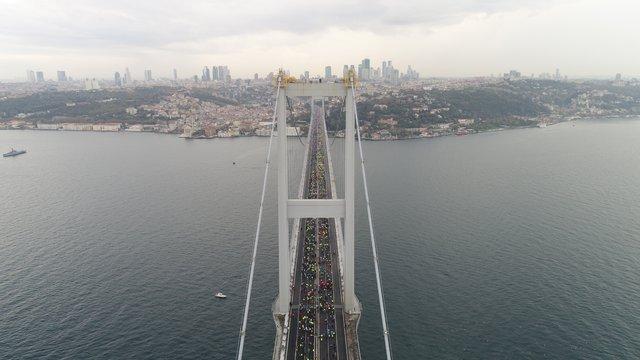 İyilik Peşinde Koş!