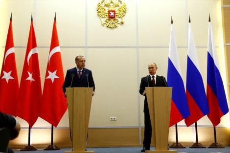 Erdoğan-Putin Görüşmesinde Simultane Tercüme Krizi