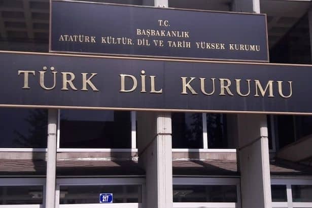 TDK Skandal Kelimelere Açıklama Getirdi