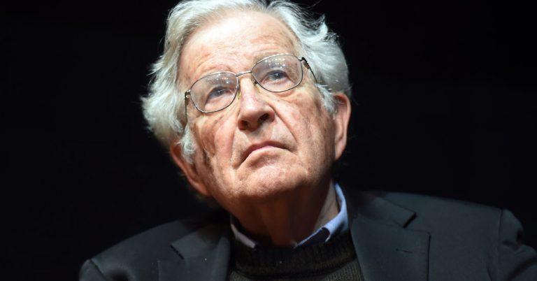 Chomsky ve Dil Edinimi